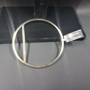 Banana Republic -Single Line design - Bangle